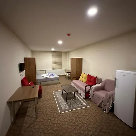 Eros Aparthotel *