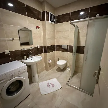 Eros 3*
